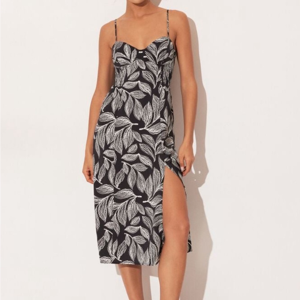 Dynamite Eve floral dress